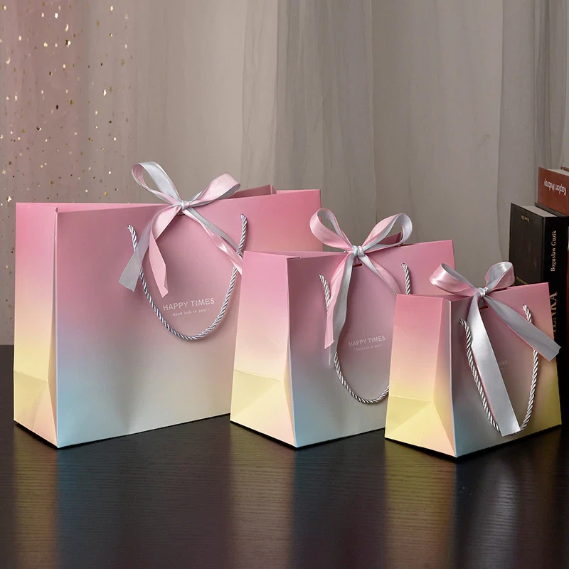 कस्टम उपहार बैग